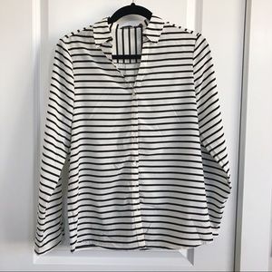 🖤The Limited Top🖤